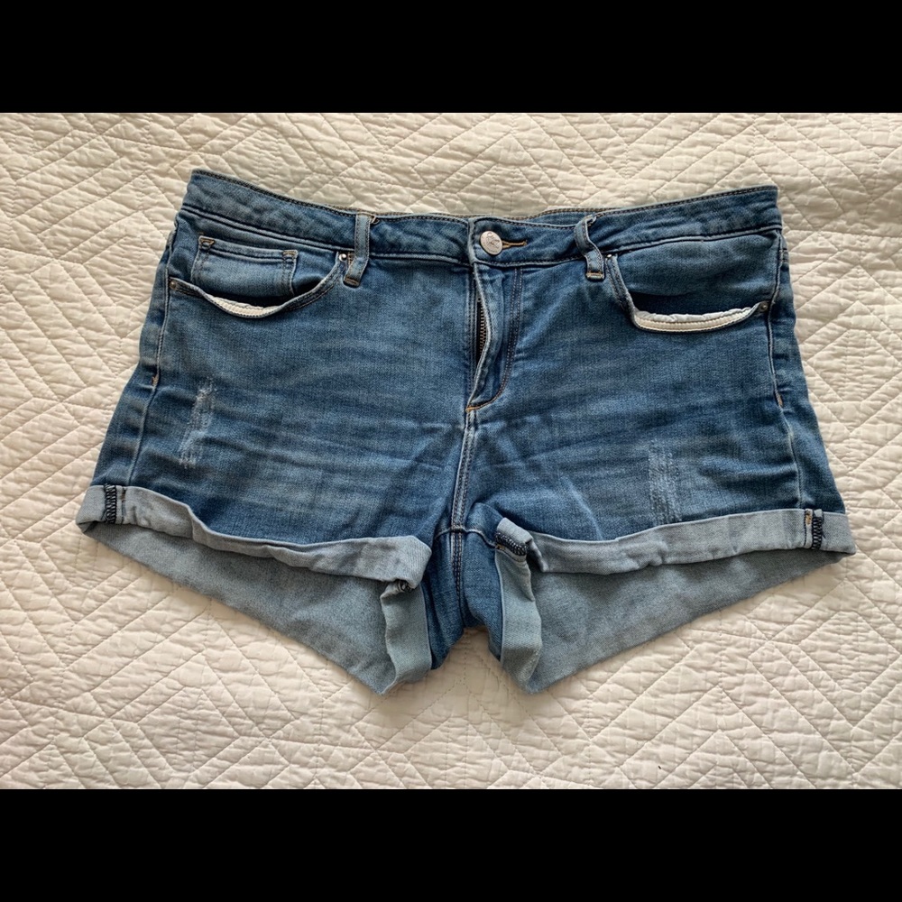 Cute and soft jean shorts